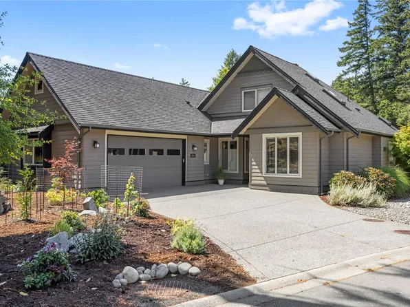 3380 Bradner Cir, Nanoose Bay, BC V9P 9M5