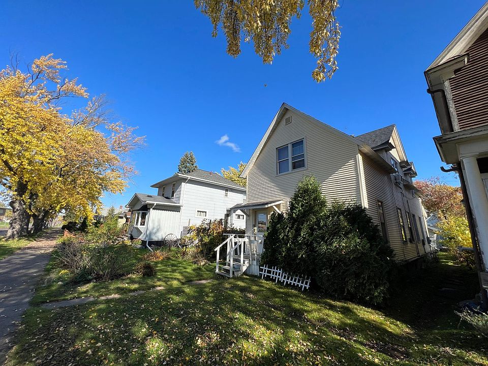 1826 Missouri Ave, Superior, WI 54880 Zillow