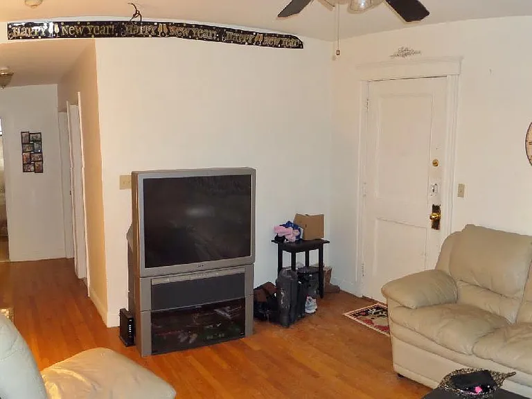 27 Egremont Rd #2 — Photo 8