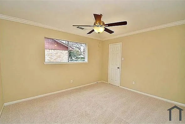 10030 Windriver Dr — Photo 11