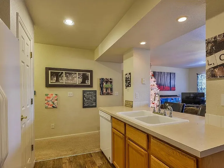 2930 W Stuart St #3 — Photo 4