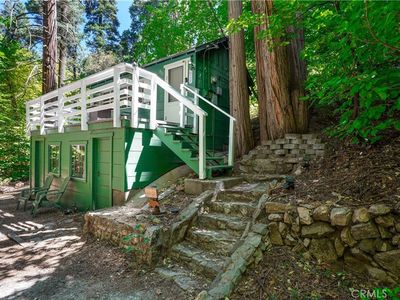 825 Cottage Grove Rd, Lake Arrowhead, CA, 92352