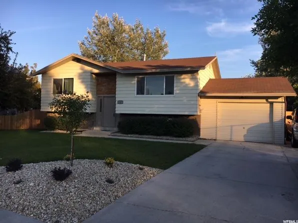 6387 S Dixie Dr, West Jordan, UT 84084
