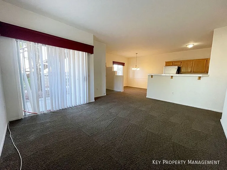 2110 N Los Feliz St #1074 — Photo 21