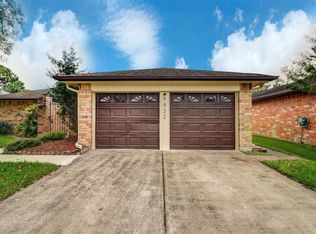 9922 Shell Rock Rd, La Porte, TX 77571