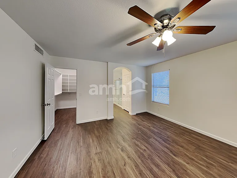 12866 W Alvarado Rd — Photo 10