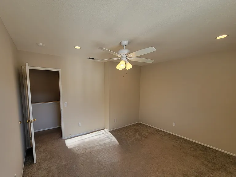 29 Sorenson — Photo 23