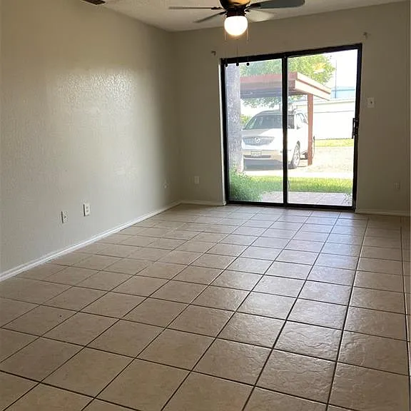 1500 Evergreen Ave #62 — Photo 3