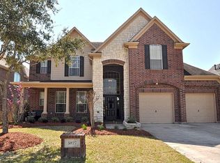 5827 Stratford Gardens Dr, Sugar Land, TX 77479