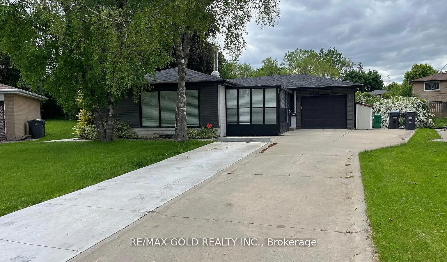 3 bed, $3,200 — Photo 1