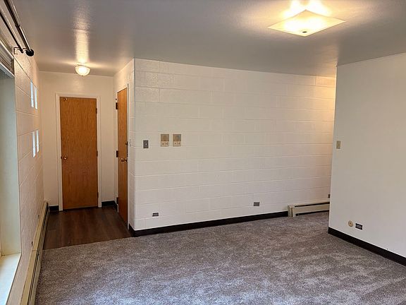 5th image of 206 S 14th St #2