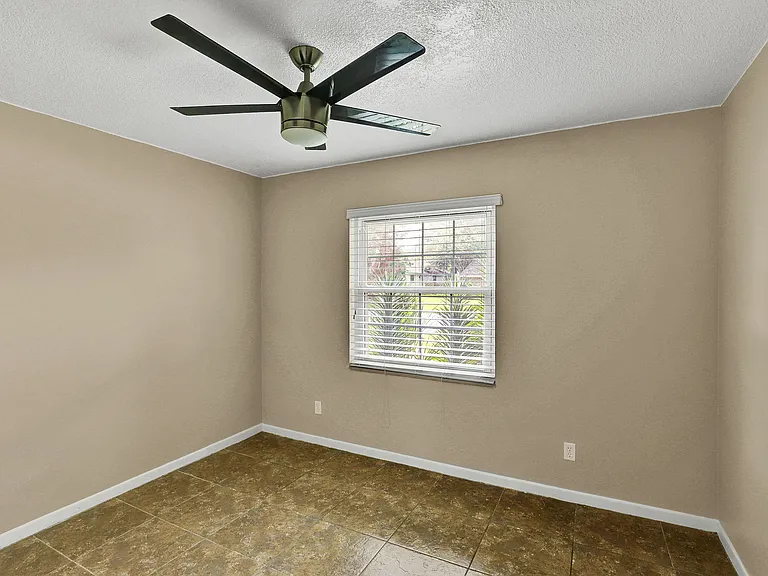 149 Southwind Cir — Photo 17