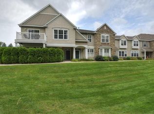 2042 Chelsea Ln #12, Traverse City, MI 49685