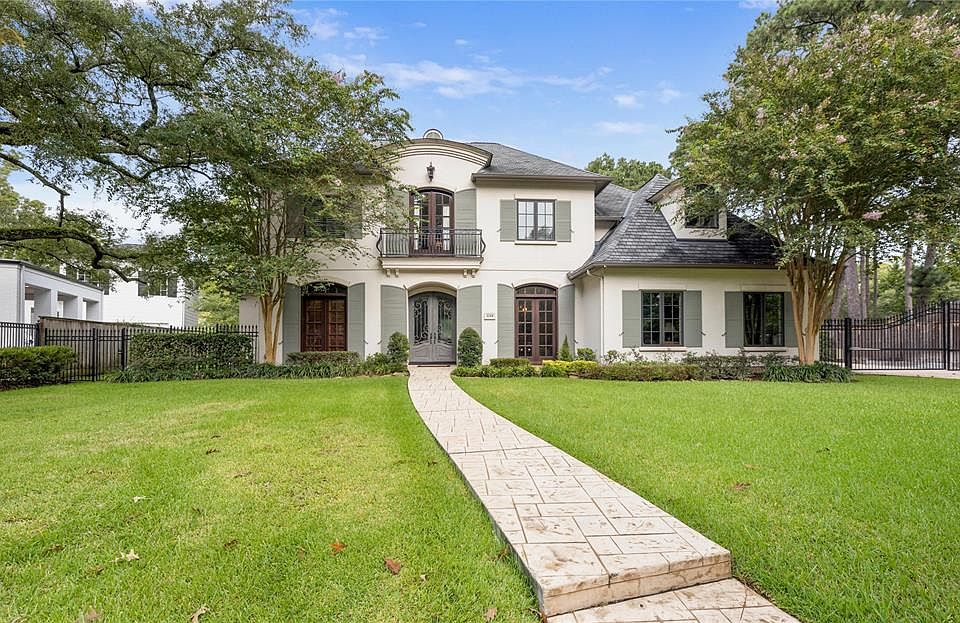 1st image of 559 Westminster Dr