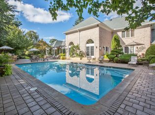 4 Woods End, Ocean, NJ 07712