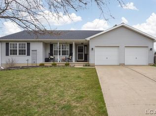 1400 Bramblewood Dr, Tecumseh, MI