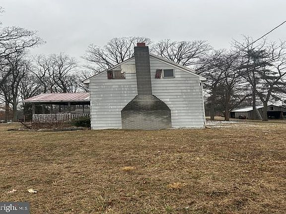 2nd image of 11736 Mapleville Rd