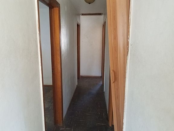 5th image of 1217 McCartney St