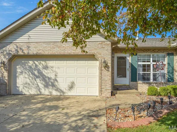4569 Elk Meadows Ln, Smithton, IL 62285