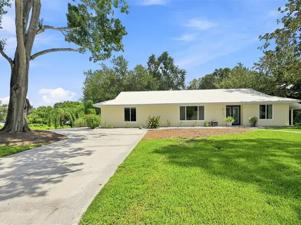 10113 LINDELAAN DRIVE, TAMPA, FL 33618