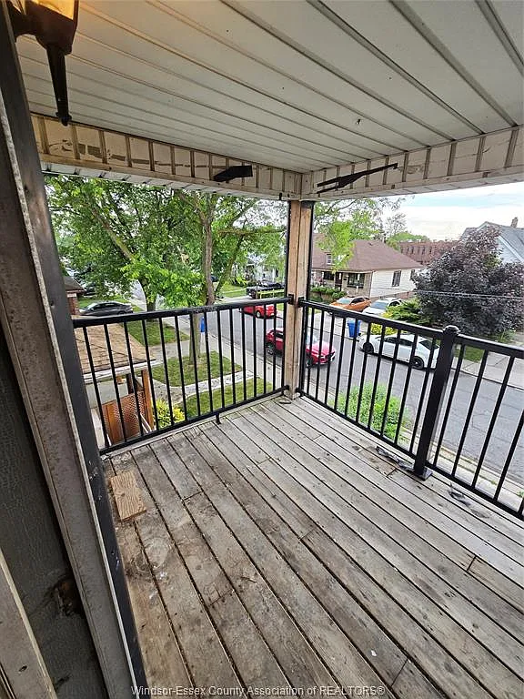 2 bed, $1,300 — Photo 3