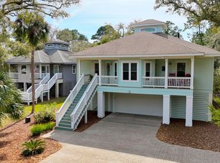 286 Whitetail Ct, Saint Helena Island, SC 29920