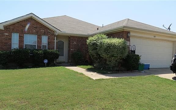 2nd image of 1017 McKavett Dr