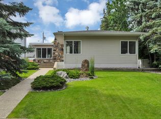 11807 91st Ave NW, Edmonton, AB T6G1B1