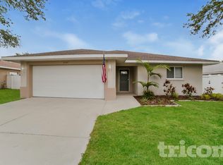 2707 95th St E, Palmetto, FL 34221