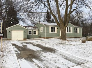 2913 Old Home Rd, Akron, OH 44312