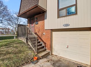 481 Pitfield Rd #28, Milton, ON L9T3J5