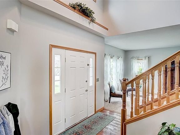 4th image of 1250 Winchester Ct
