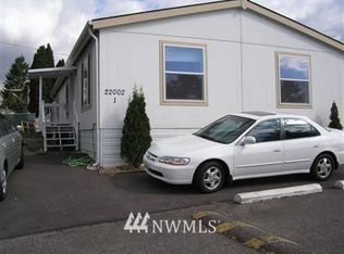 22002 28th Pl S #1, Seattle, WA 98198