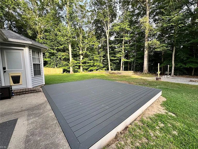 120 Misty Ridge Ln — Photo 34