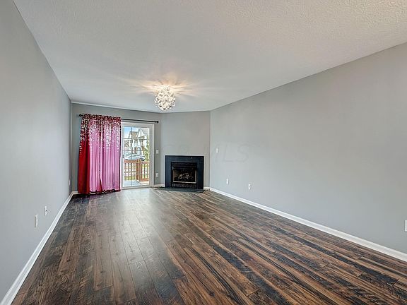 5th image of 1077 Watkins Glen Ct #1077