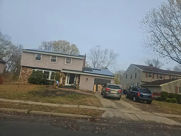 248 Ramblewood Pkwy, Mount Laurel, NJ 08054