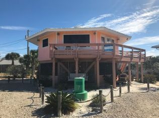 105 30th St, Mexico Beach, FL 32456