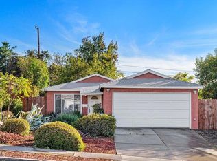 622 Willow Dr, Brea, CA 92821