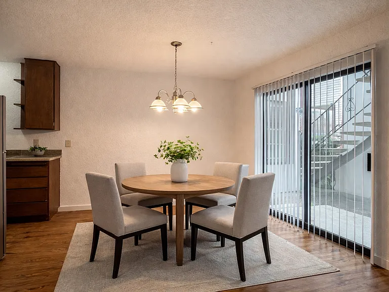 5237 Fauntleroy Way SW #102 — Photo 3