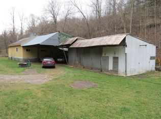 1373 Triplett Rd, Spencer, WV 25276