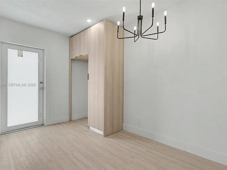 55 SW 13th St #A — Photo 12
