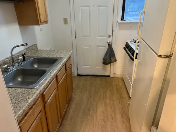 2933 W Liberty Ave APT 3, Pittsburgh, PA 15216