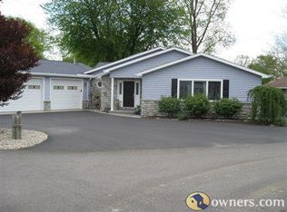 7761 Edgewater Ave, Huntsville, OH 43324