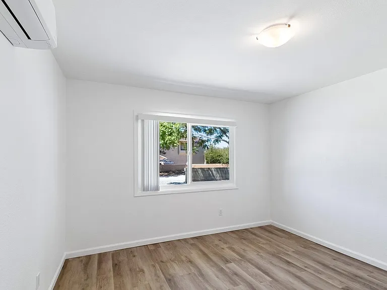 8719 Carribean Way — Photo 14