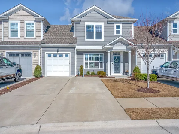 428 Kempston Lndg, Chesapeake, VA 23322