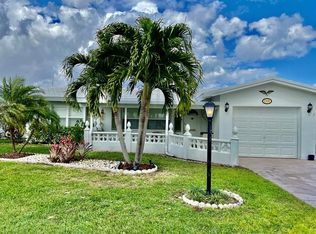 2391 SW 11th Ave, Boynton Beach, FL 33426