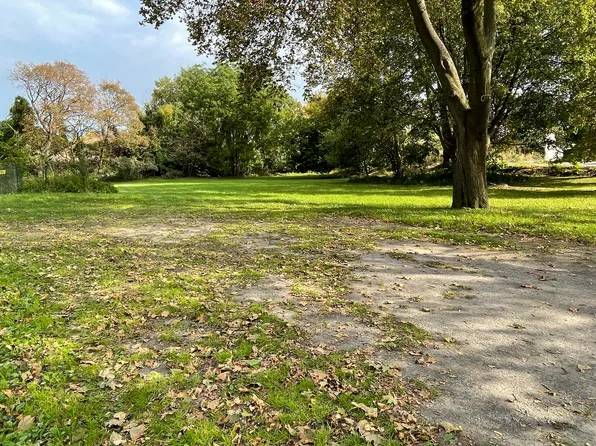 (undisclosed Address), Rochester, NY 14617