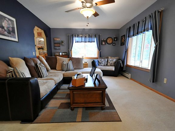 4th image of 14981 Franklin Dr