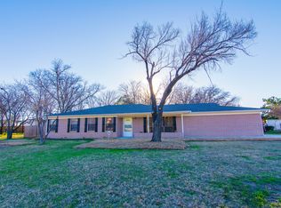 7448 Bridges Ave, Richland Hills, TX 76118