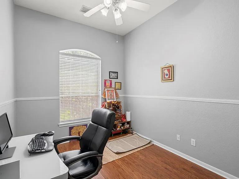 7 Caelin Ct — Photo 34